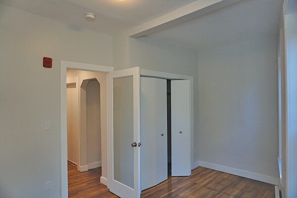 Building Photo - 315 Freeport St