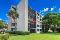 Building Photo - 1605 S US Hwy 1