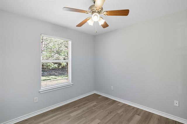 Building Photo - 1106 Serenada Dr