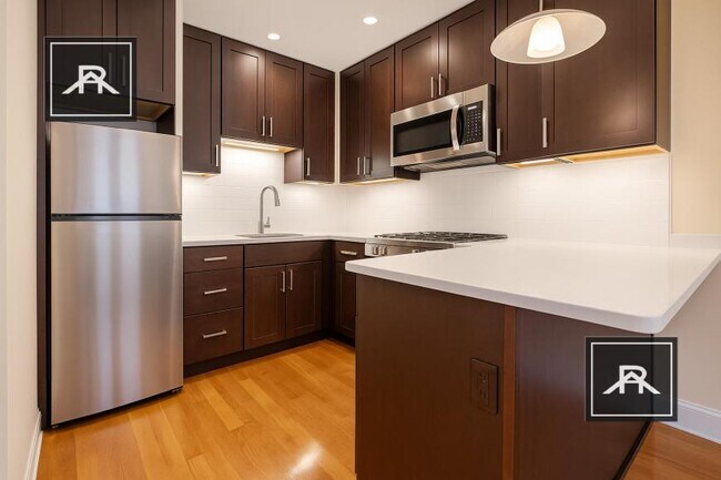 Building Photo - 1 bedroom in Boston MA 02215