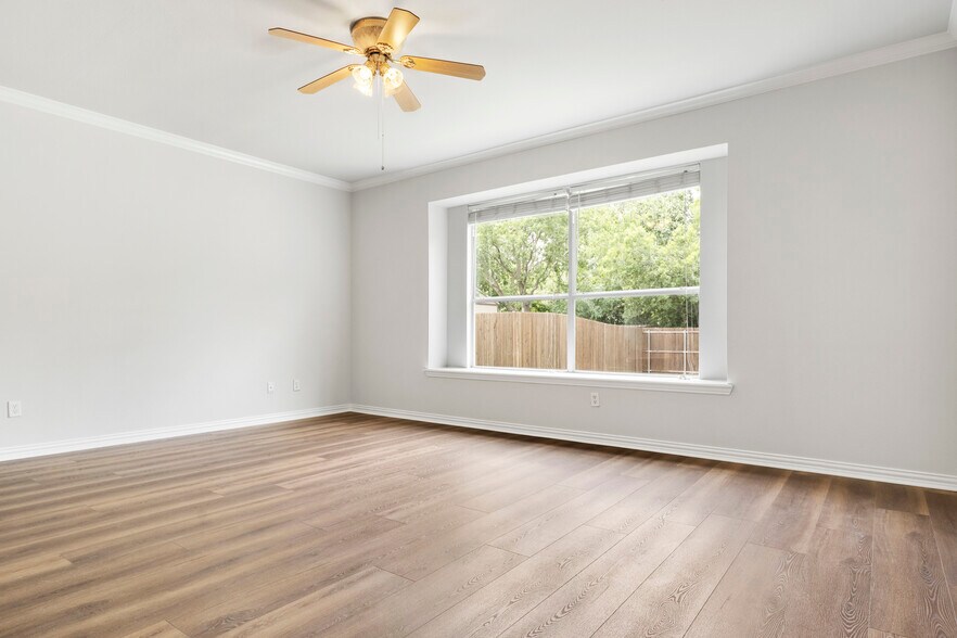 Bedroom 1 - 135 Springtree St