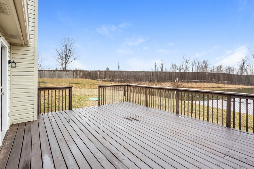 Building Photo - 3355 Blue Ash Ln