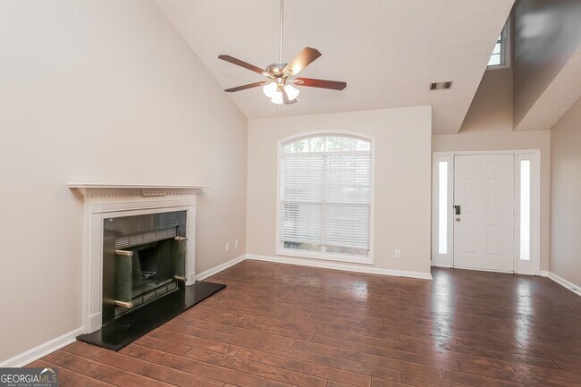Building Photo - 525 Flintlock Dr