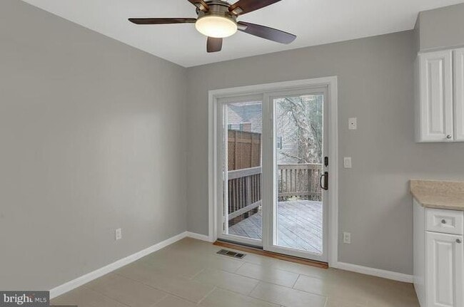 Building Photo - 12312 Sleepy Lake Ct