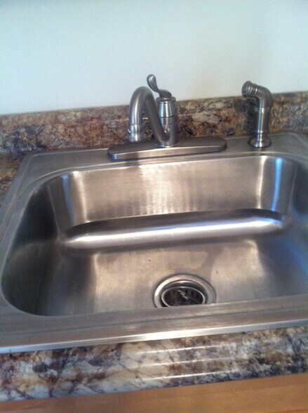 Building Photo - 26A Rochester St