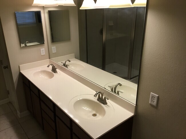 Building Photo - 3786 Ringneck Dr