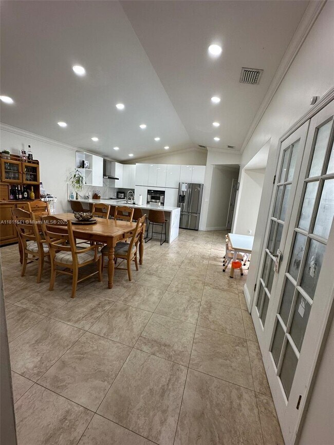 Building Photo - 11421 SW 145th Ave
