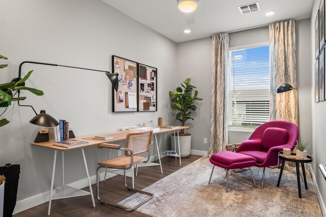 The Flats 1B Office - The Flats at Jasper