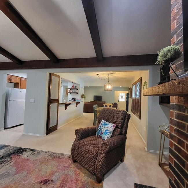 Building Photo - Furnished Rental for Lease