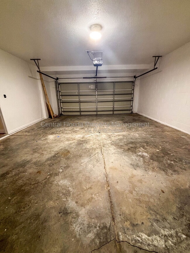 Building Photo - 10632 Cypress Trail Dr