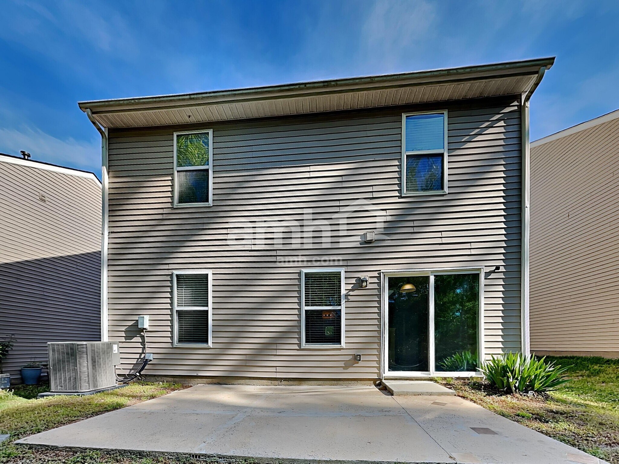 Building Photo - 5432 Wyalong Dr