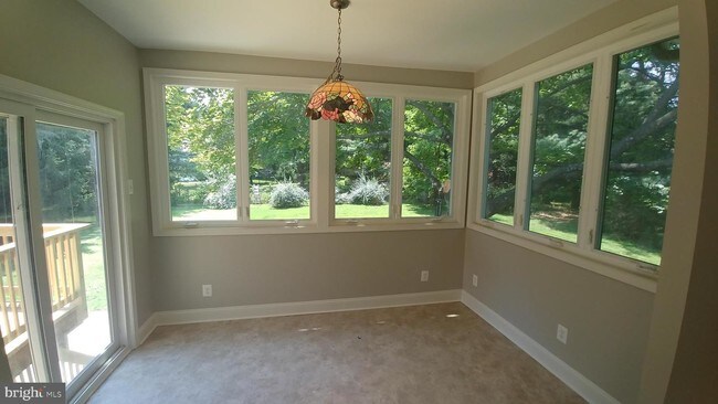 Building Photo - 3789 Ivory Rd