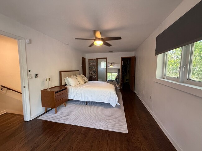 Building Photo - 2728 Kirk St