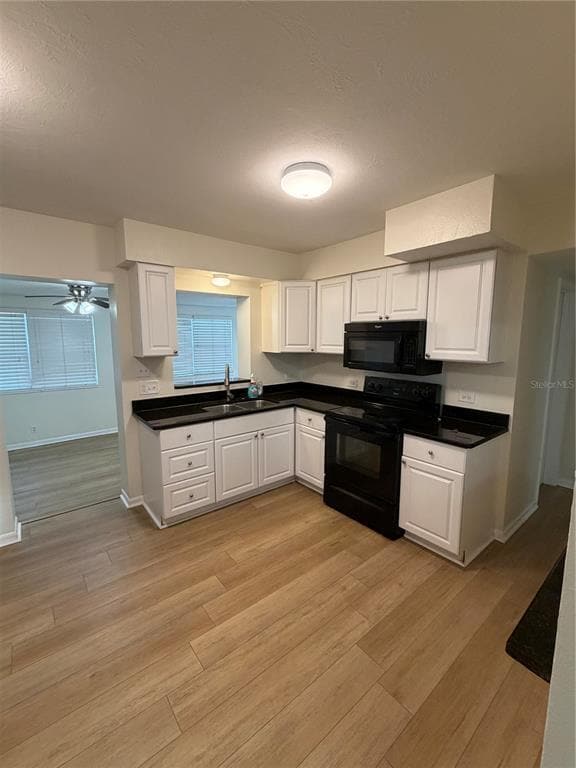 Building Photo - 3108 W Cypress St