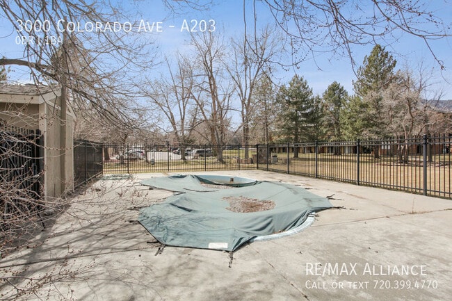 Building Photo - 3000 Colorado Ave