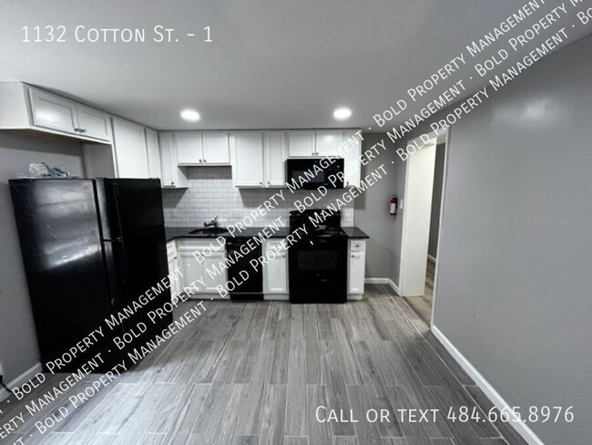 Primary Photo - 1132 Cotton St