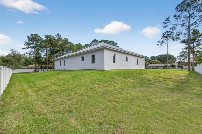 Building Photo - 18369 Mellen Ln