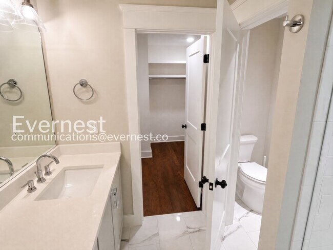 Building Photo - Spacious 3-Bedroom Home in a Family-Friendly Community / Pet Friendly / Available Now!/