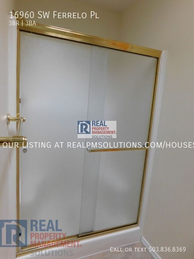 Building Photo - 16960 SW Ferrelo Pl