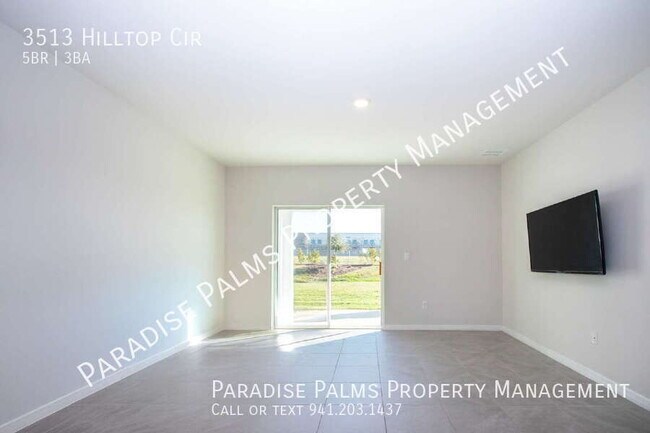 Building Photo - 3513 Hilltop Cir