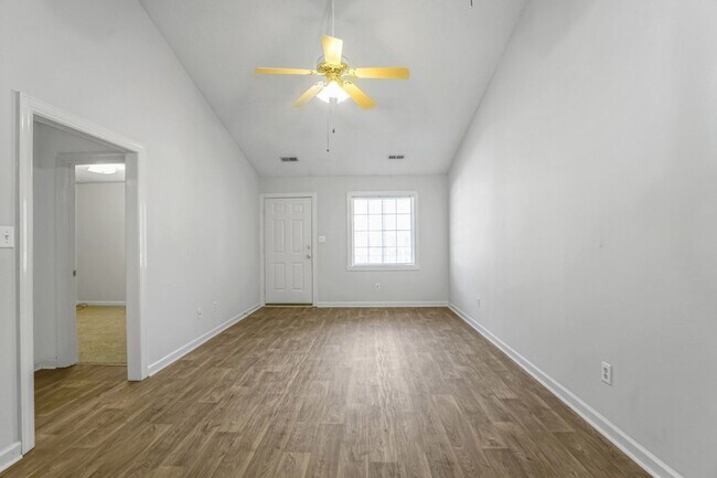 Building Photo - 3418 Pear Tree Ct NW