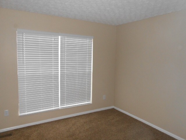 Building Photo - 512 Longview St