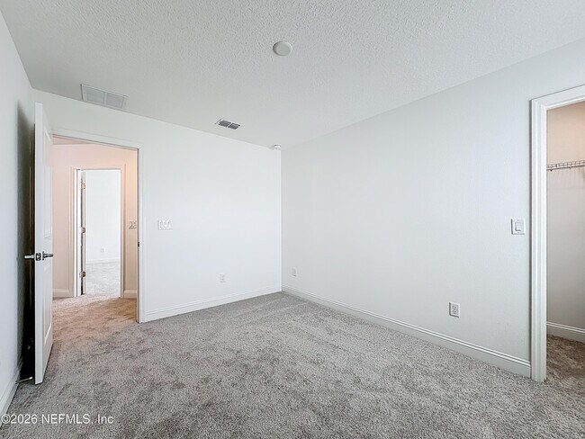 Building Photo - 133 Otsego Ln