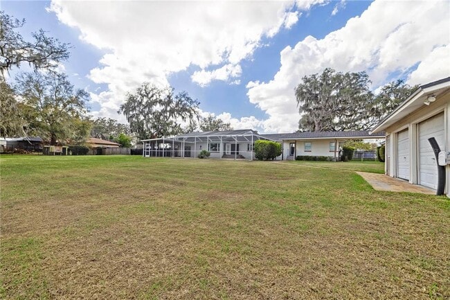 Building Photo - 4019 Moores Lake Rd