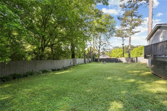 Building Photo - 2873 Briarcliff Rd NE