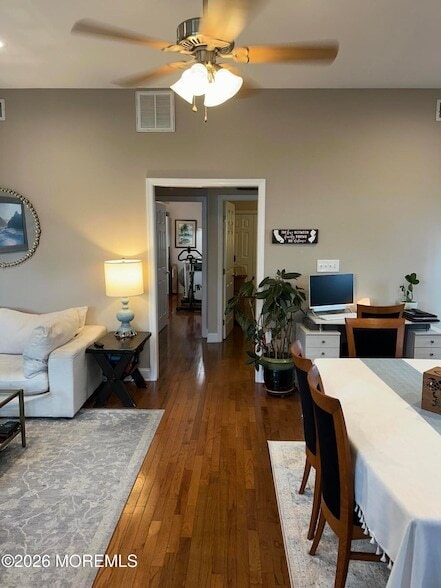 Building Photo - 53 Ideal Ave