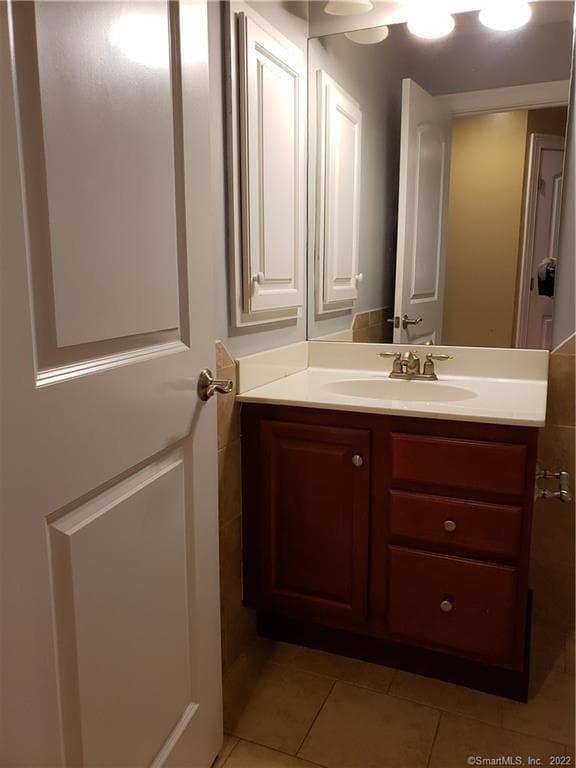 Building Photo - 38 Smith Ave