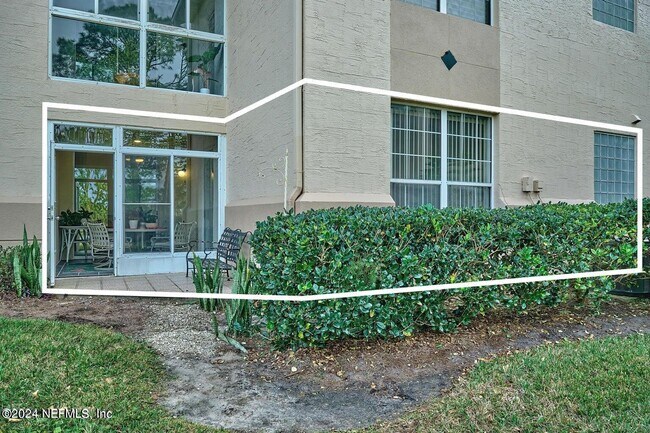 Building Photo - 414 Augusta Cir