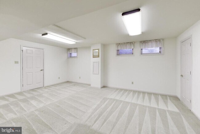 Building Photo - 14672 Brougham Way