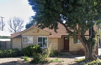 Building Photo - 5452 Halbrent Ave