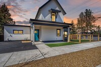 Building Photo - 61579 SE Lucia St