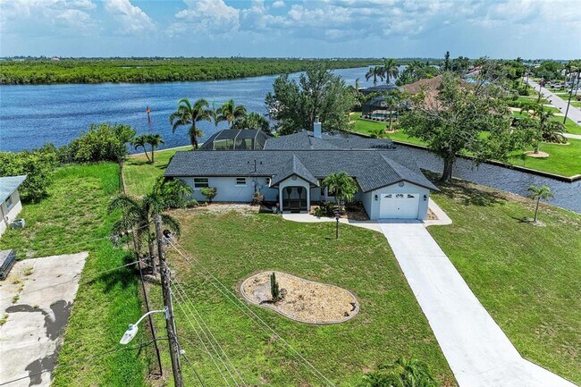 Building Photo - 3376 Peace River Dr