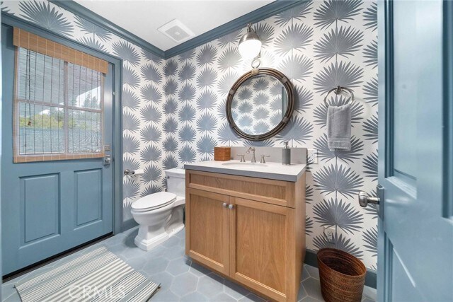 Building Photo - 16544 Greenleaf St