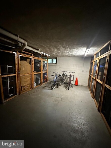 Building Photo - 2711 Ordway St NW
