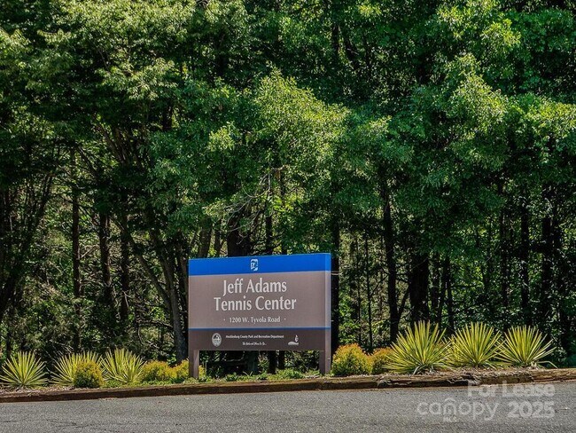 Building Photo - 3506 Auburn Curb Rd