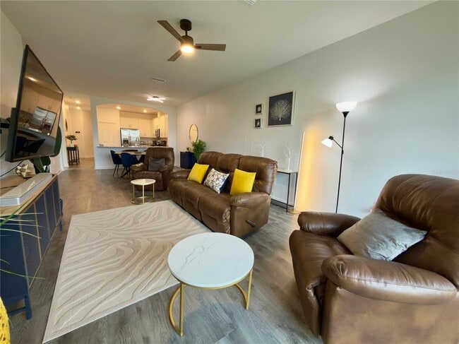 Building Photo - 5523 Sapphire Stone Cv