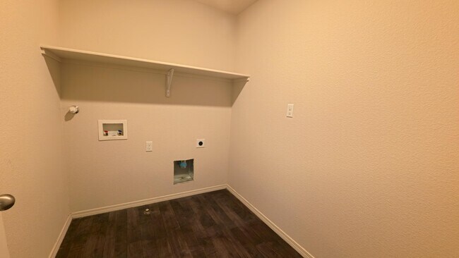 Building Photo - 17 Parador Ct