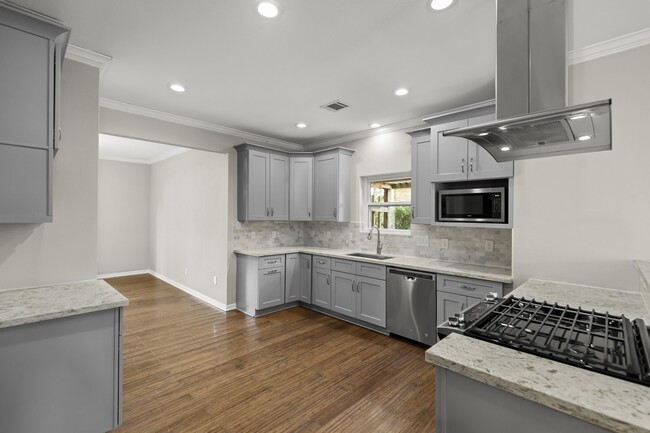 Building Photo - 1014 Riverlace Dr