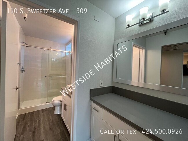 Building Photo - 110 Sweetzer Ave