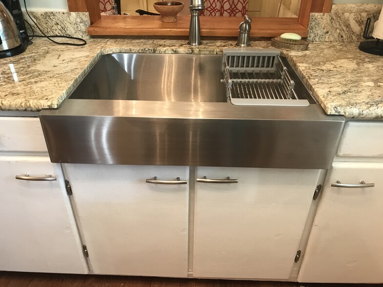Large SS 16 gauge commercial under-mount sink with new top of line faucet - 1407 W Church St