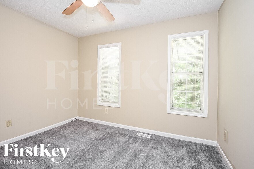 Building Photo - 3954 Rock Mill Pkwy
