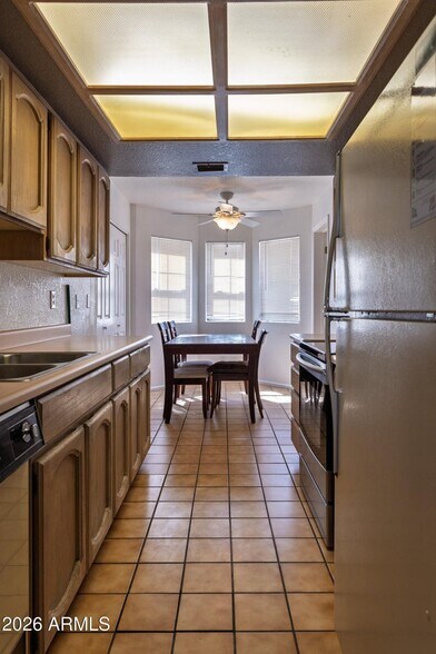 Building Photo - 5998 N 78th St