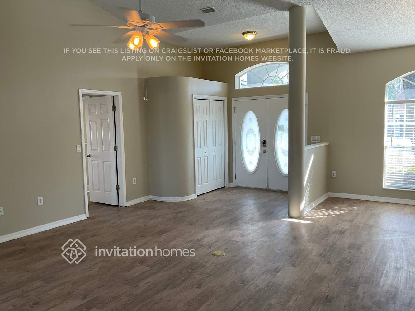 Building Photo - 9741 Reynosa Dr