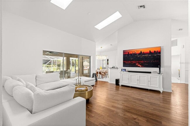 Building Photo - 8934 SW 8th St