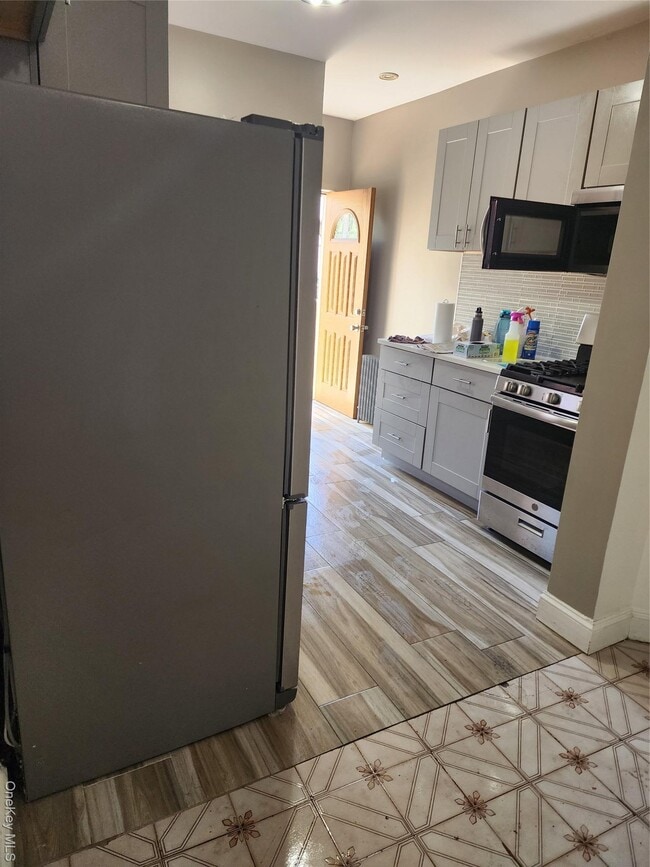 Building Photo - 11 Coonley Ct