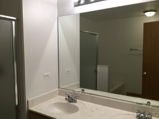 Building Photo - 1836 Waverly Way